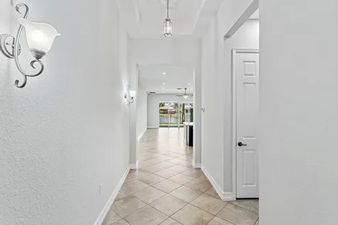 8136 Pinnacle Pass Way Boynton Beach FL 33473