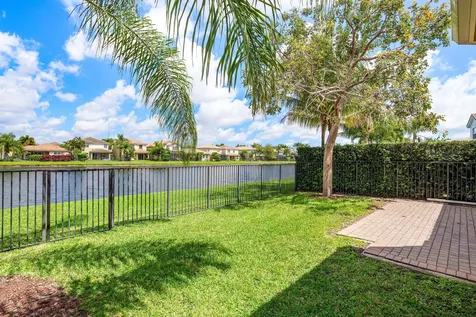 8136 Pinnacle Pass Way Boynton Beach FL 33473