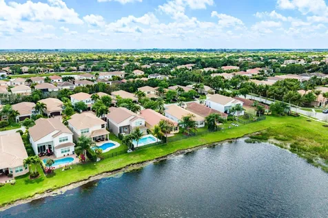 8136 Pinnacle Pass Way Boynton Beach FL 33473