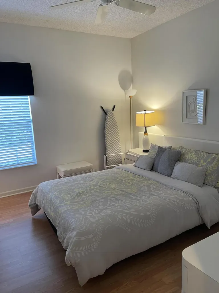 17560 Via Capri Boca Raton FL 33496