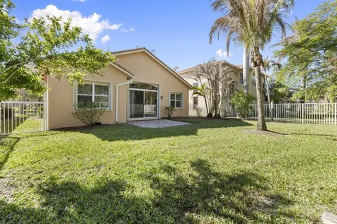 5627 Sunberry Circle Fort Pierce FL 34951