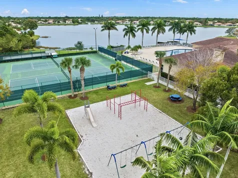 5627 Sunberry Circle Fort Pierce FL 34951