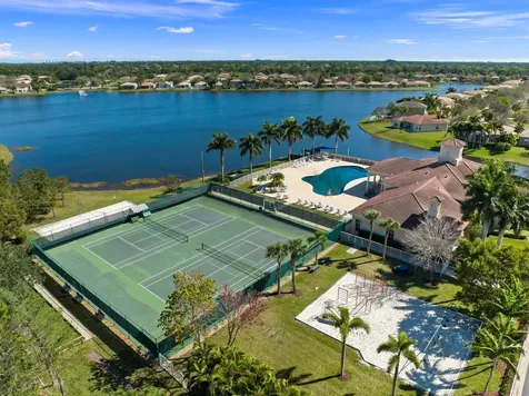 5627 Sunberry Circle Fort Pierce FL 34951