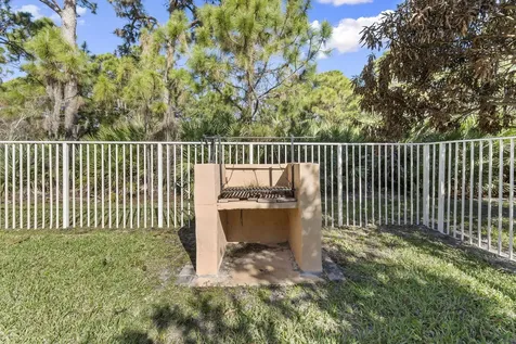 5627 Sunberry Circle Fort Pierce FL 34951