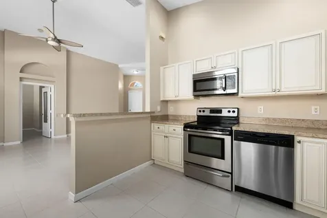 5627 Sunberry Circle Fort Pierce FL 34951