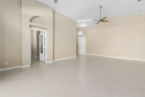 5627 Sunberry Circle Fort Pierce FL 34951