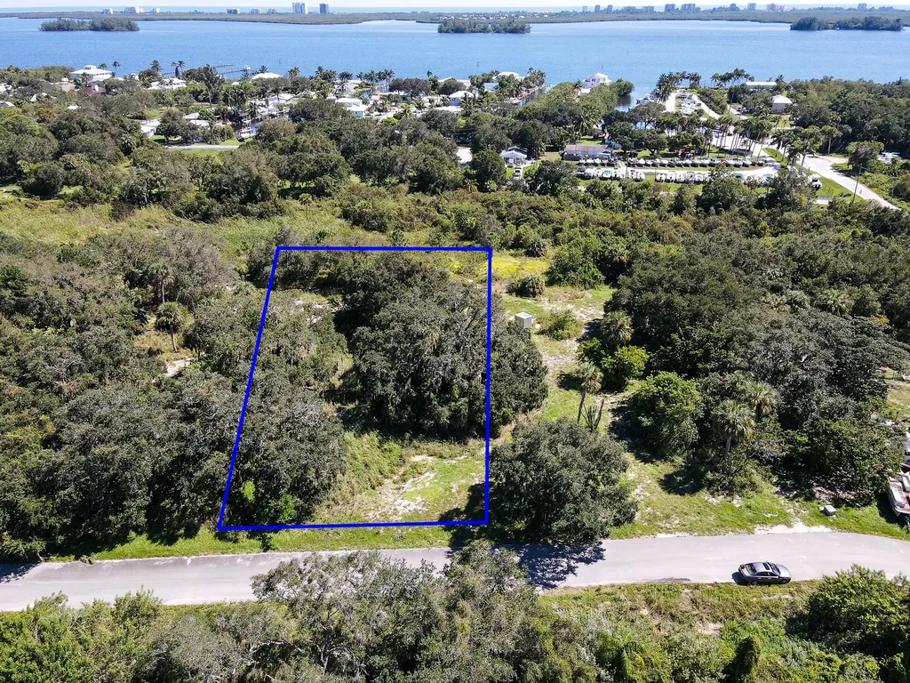 4108 Mariner Oaks Way Fort Pierce FL 34946