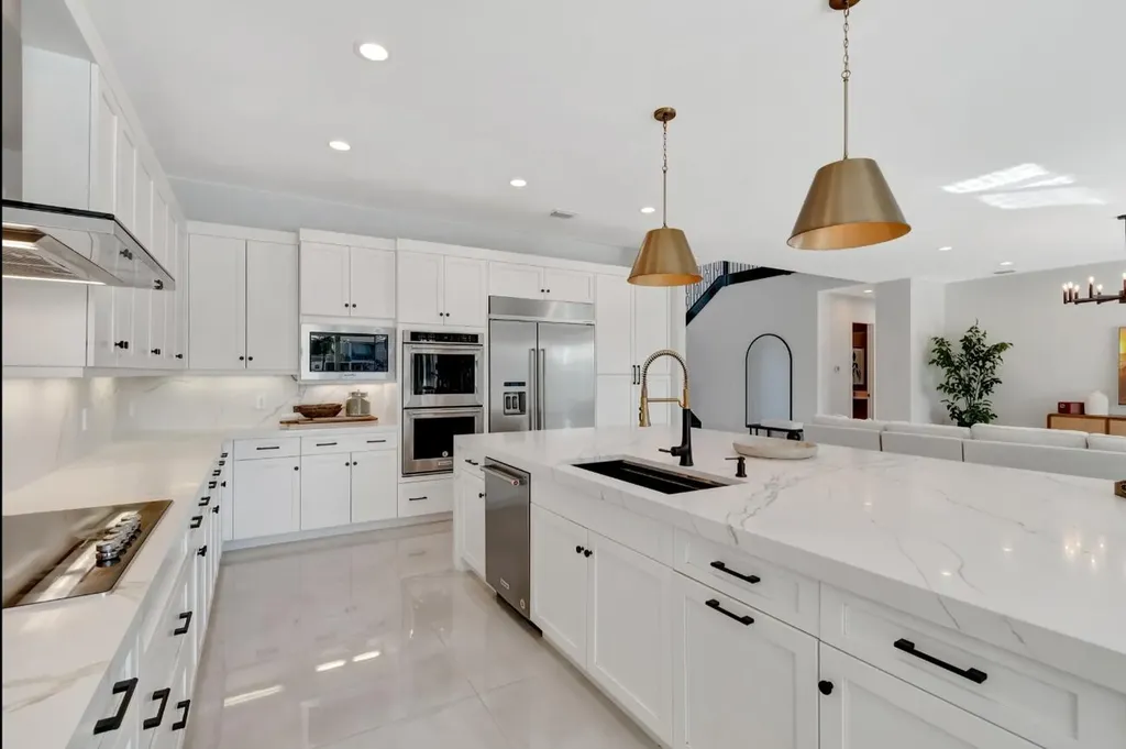 19871 Meadowside Lane Boca Raton FL 33498