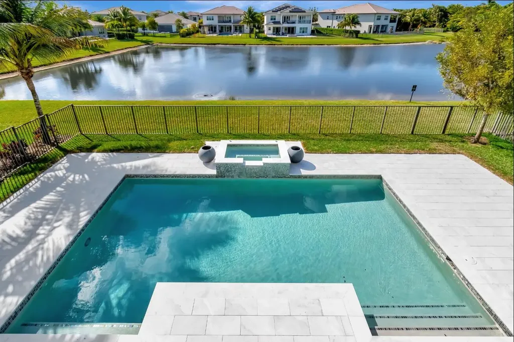 19871 Meadowside Lane Boca Raton FL 33498
