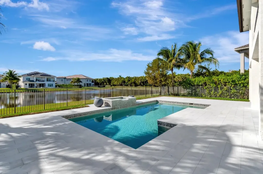 19871 Meadowside Lane Boca Raton FL 33498