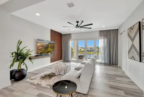 19871 Meadowside Lane Boca Raton FL 33498