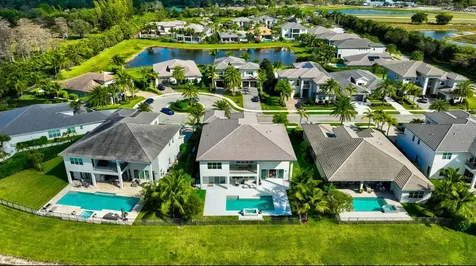 19871 Meadowside Lane Boca Raton FL 33498