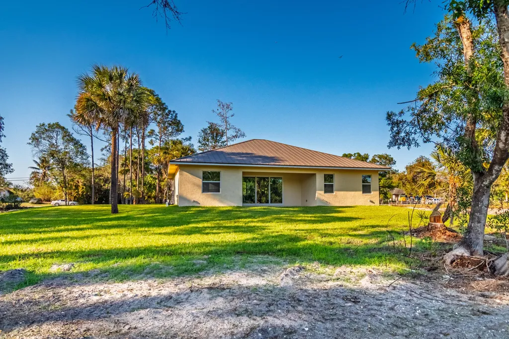17602 63rd N The Acreage FL 33470