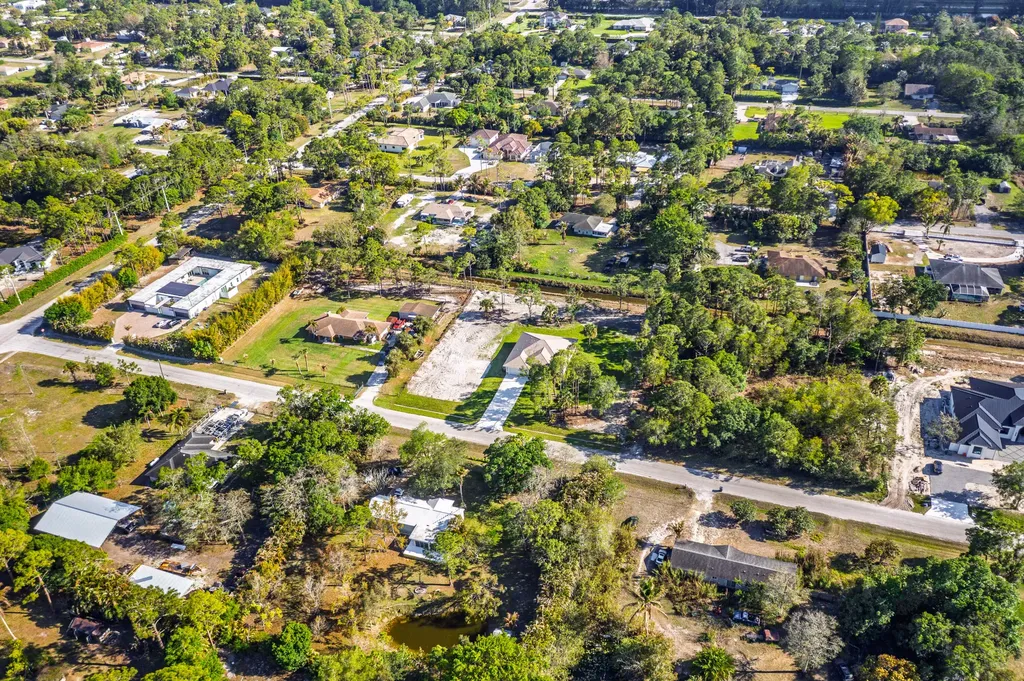 17602 63rd N The Acreage FL 33470