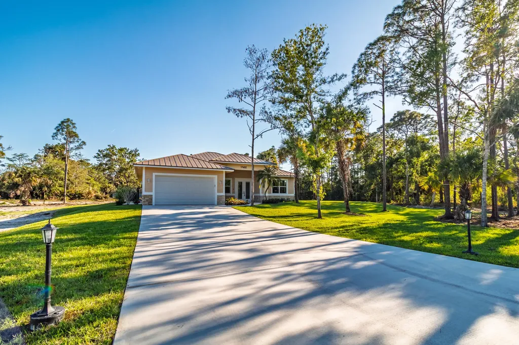 17602 63rd N The Acreage FL 33470