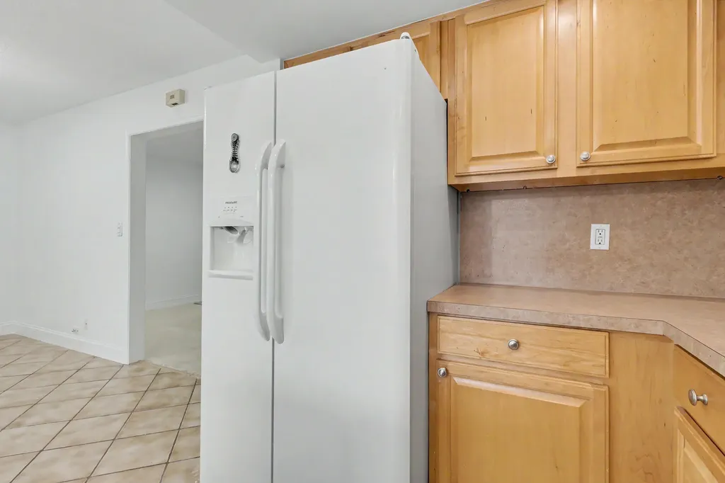 4800 NE 25th Avenue Fort Lauderdale FL 33308