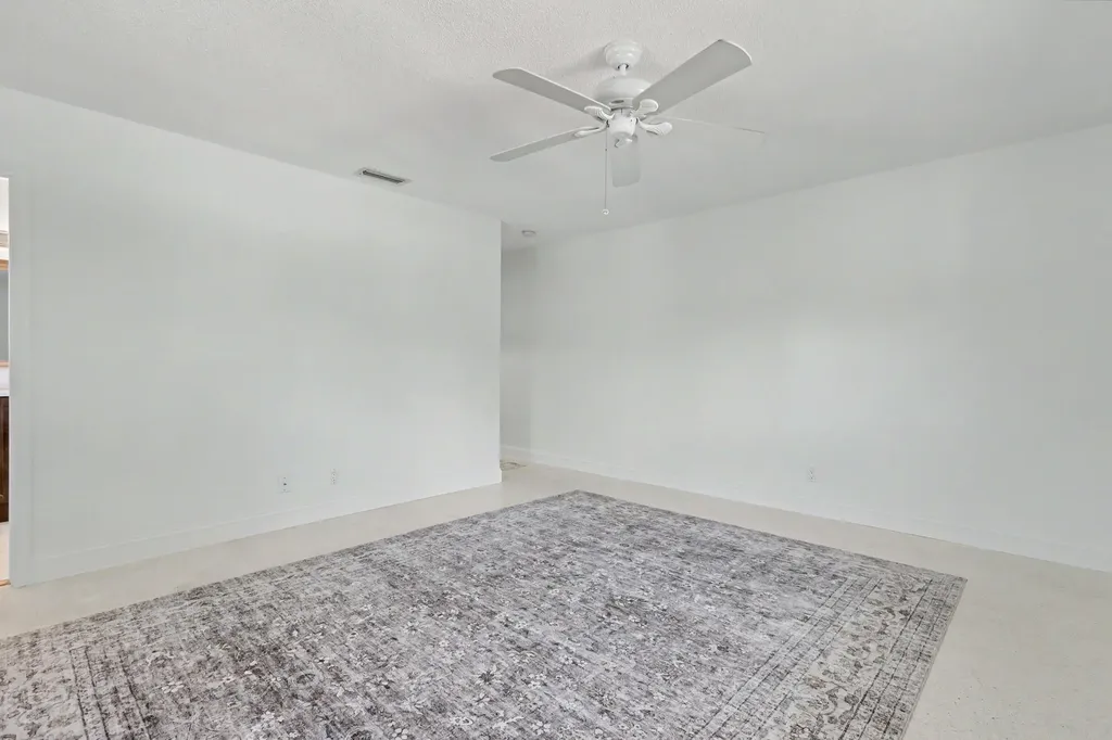 4800 NE 25th Avenue Fort Lauderdale FL 33308