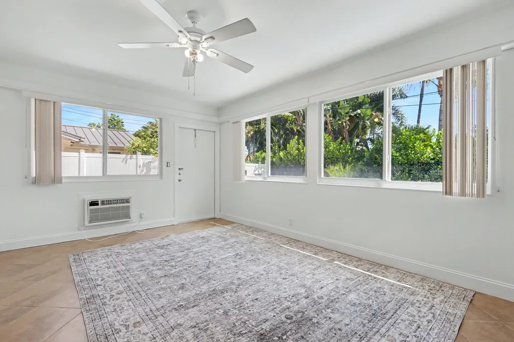 4800 NE 25th Avenue Fort Lauderdale FL 33308