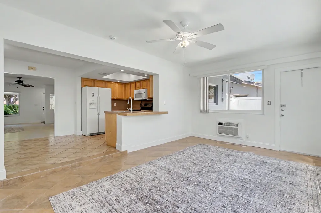 4800 NE 25th Avenue Fort Lauderdale FL 33308