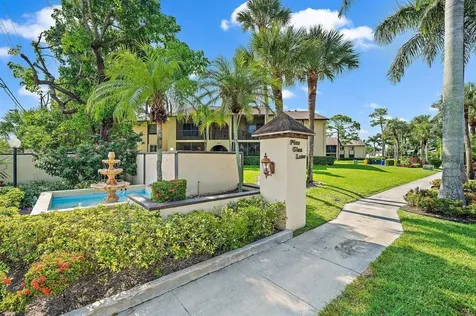 409 Pine Glen Lane Greenacres FL 33463