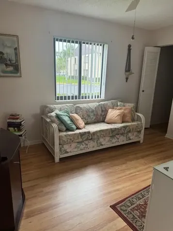 409 Pine Glen Lane Greenacres FL 33463