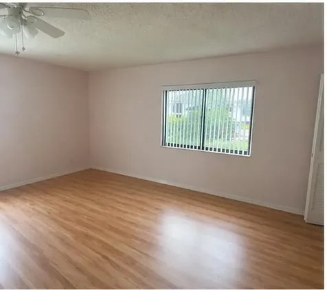 409 Pine Glen Lane Greenacres FL 33463