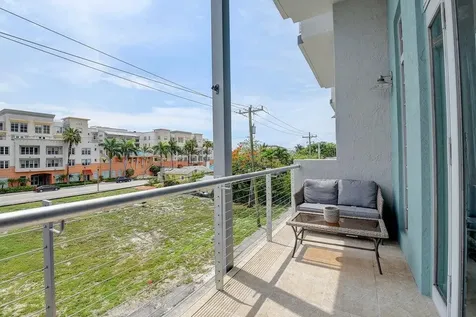 185 NE 4th Avenue Delray Beach FL 33483