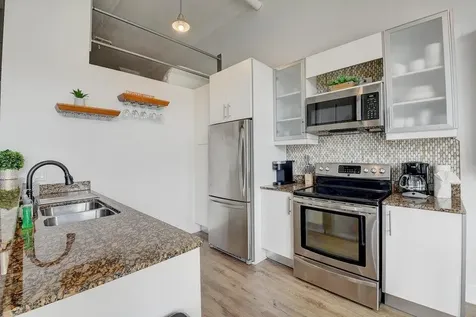 185 NE 4th Avenue Delray Beach FL 33483