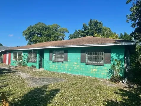 3106 Tropic Boulevard Fort Pierce FL 34946