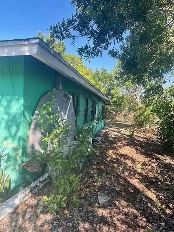 3106 Tropic Boulevard Fort Pierce FL 34946