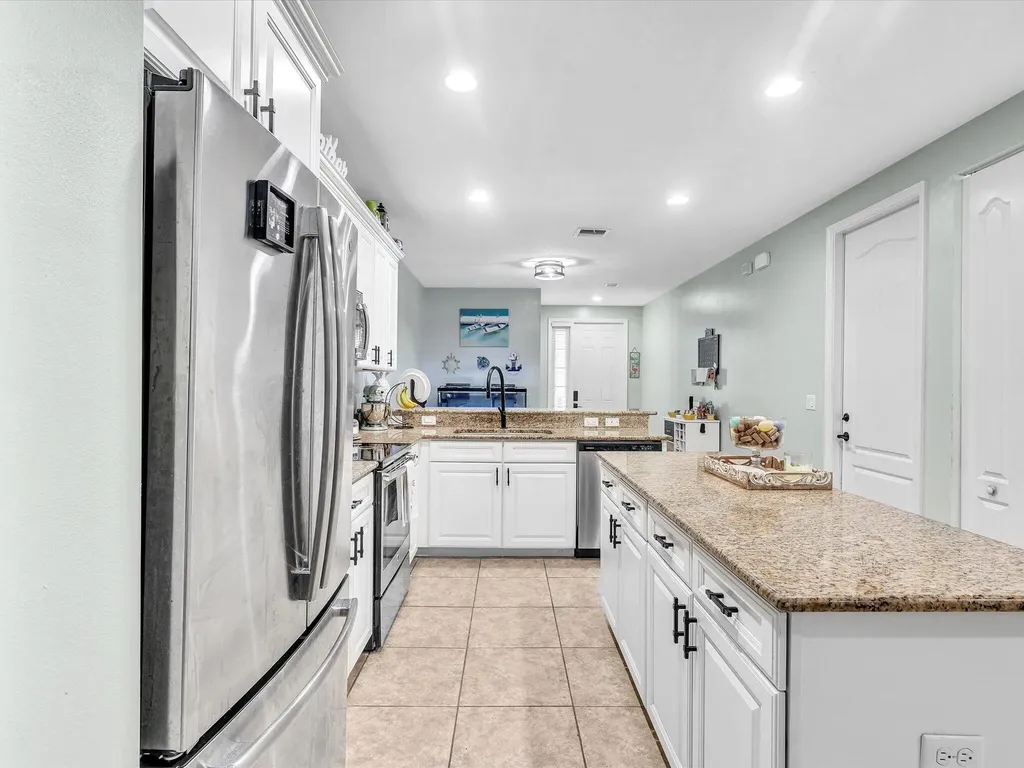 7758 SW 52nd Place Davie FL 33328
