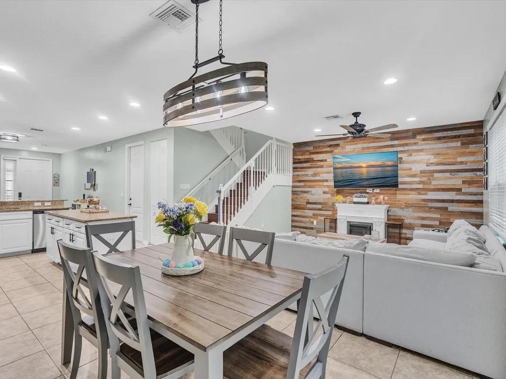 7758 SW 52nd Place Davie FL 33328