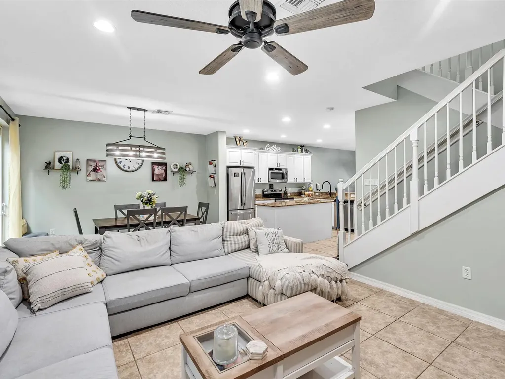 7758 SW 52nd Place Davie FL 33328