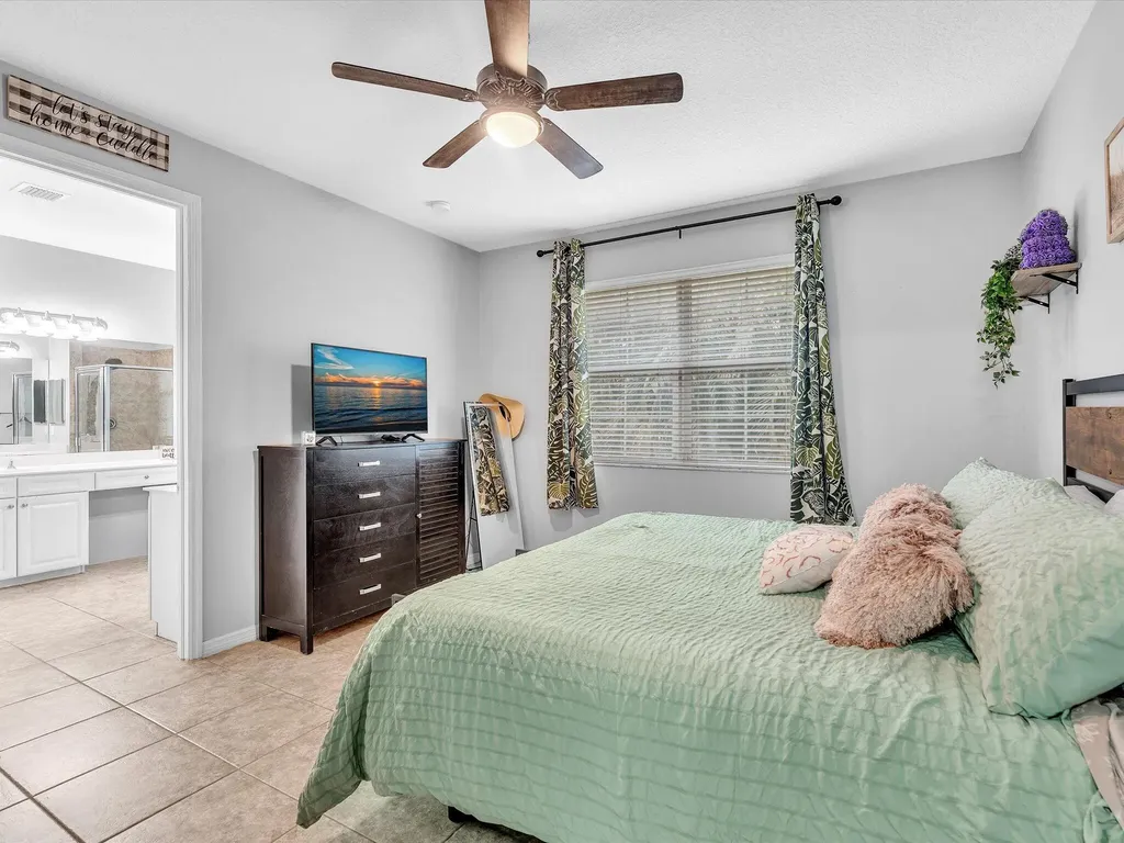 7758 SW 52nd Place Davie FL 33328