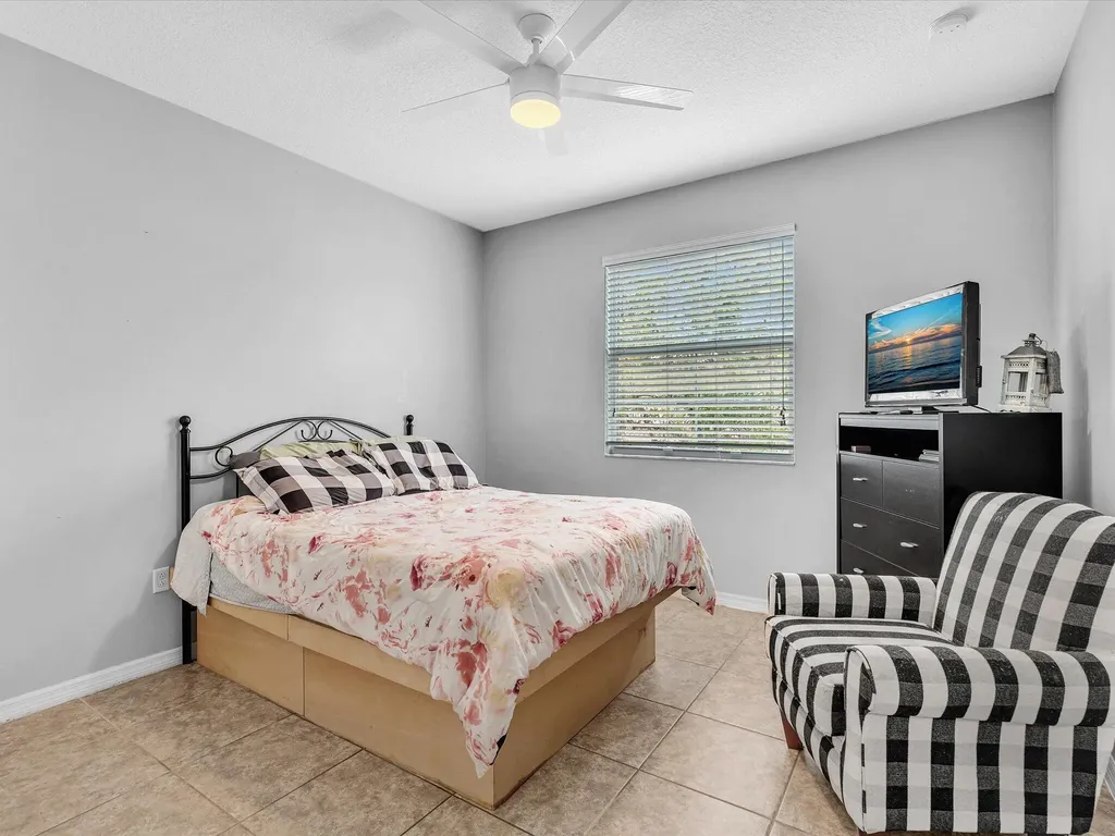 7758 SW 52nd Place Davie FL 33328