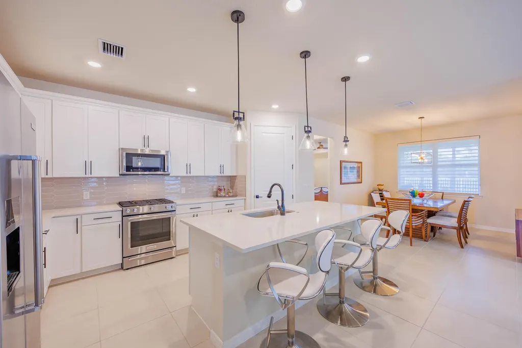 9633 Mosler Trail Lake Worth FL 33467