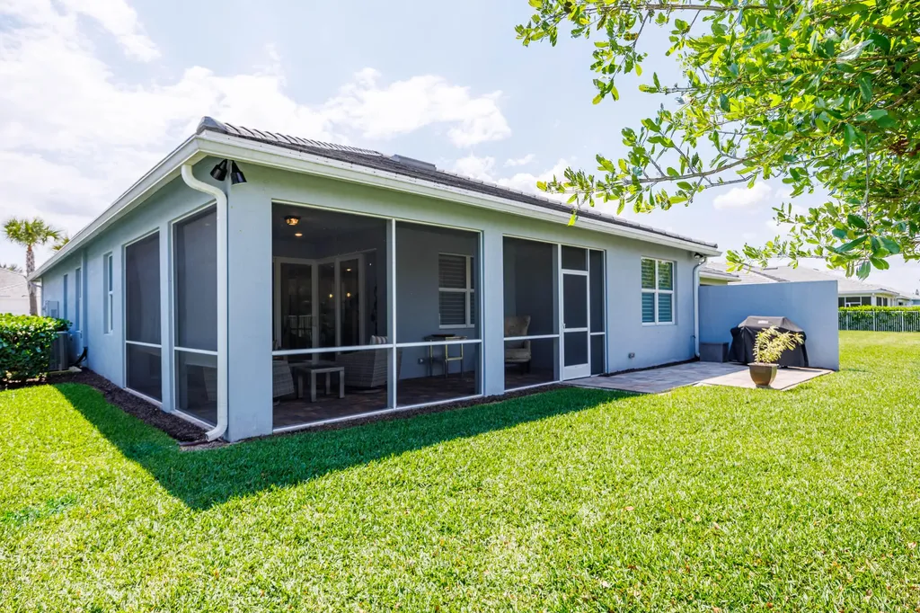 9633 Mosler Trail Lake Worth FL 33467