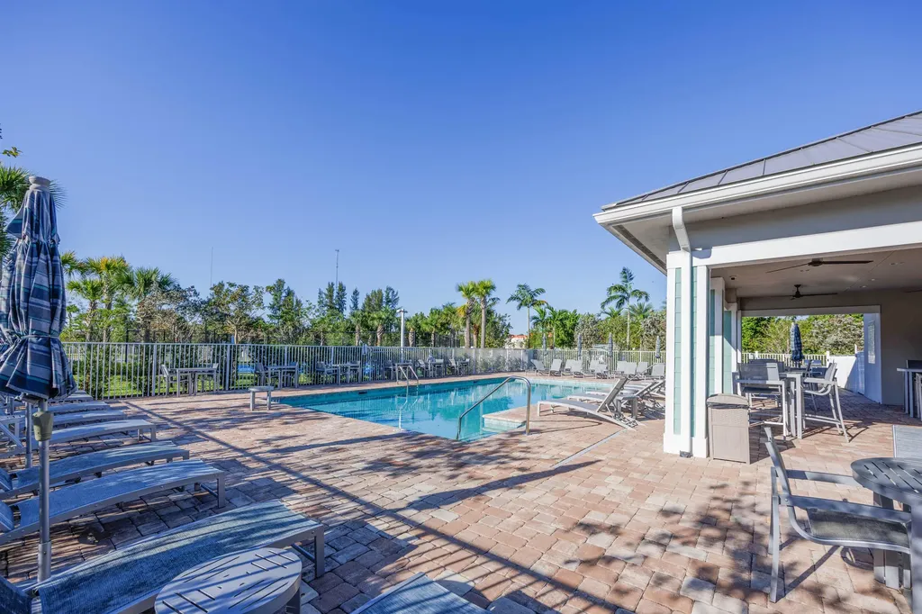 9633 Mosler Trail Lake Worth FL 33467