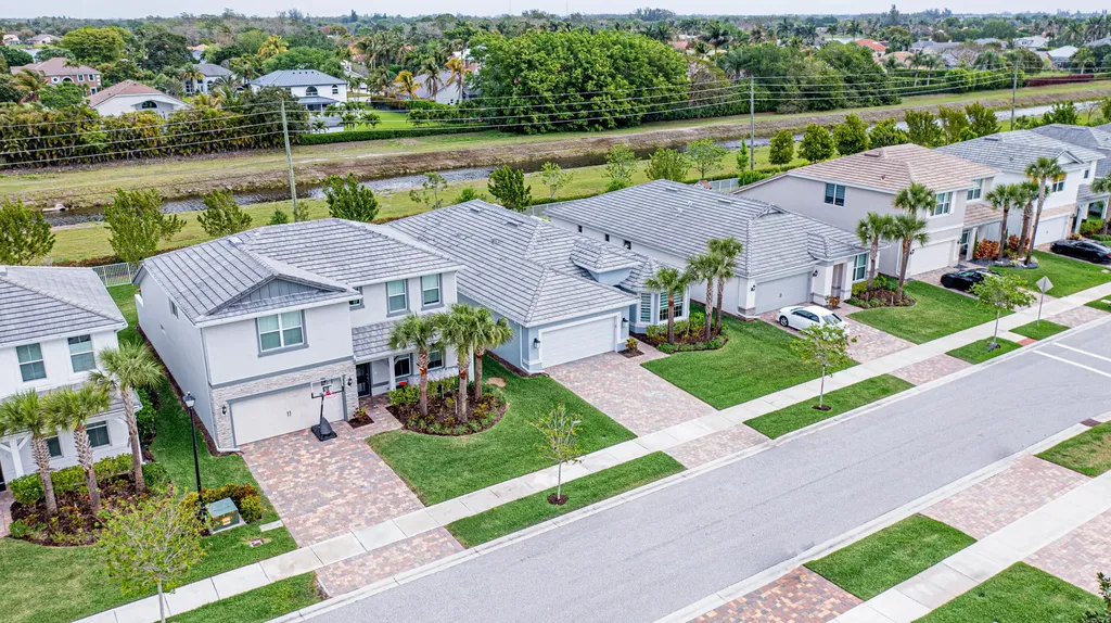 9633 Mosler Trail Lake Worth FL 33467