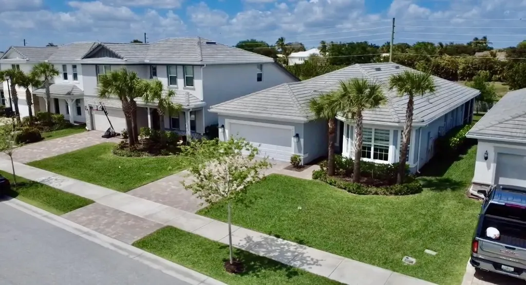 9633 Mosler Trail Lake Worth FL 33467