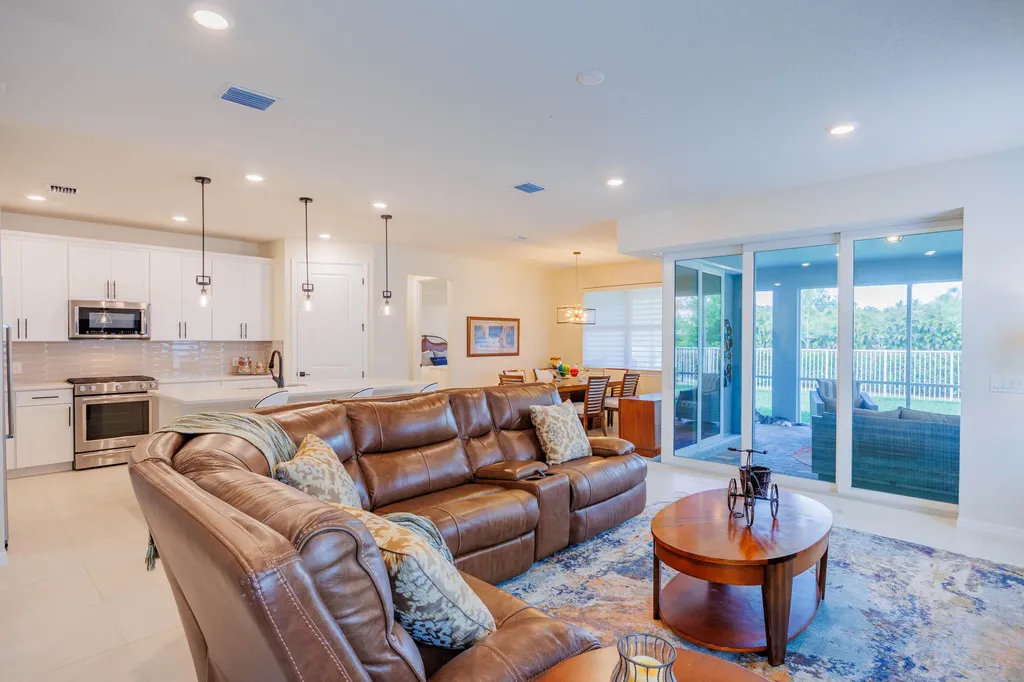 9633 Mosler Trail Lake Worth FL 33467