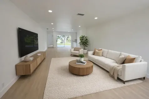 6811 NW 32nd Avenue Fort Lauderdale FL 33309
