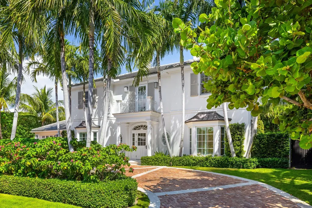 211 Ocean Terrace Palm Beach FL 33480