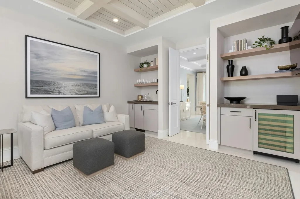 211 Ocean Terrace Palm Beach FL 33480