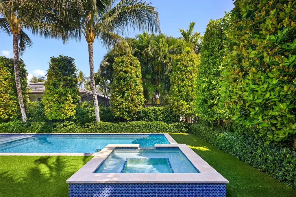 211 Ocean Terrace Palm Beach FL 33480