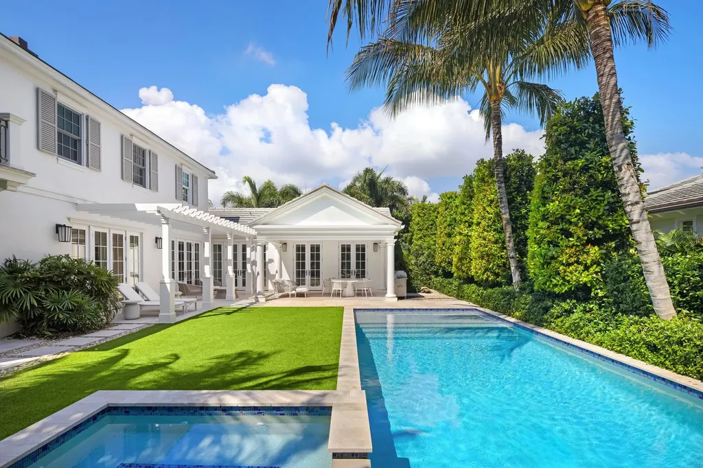 211 Ocean Terrace Palm Beach FL 33480