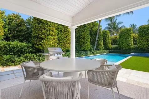211 Ocean Terrace Palm Beach FL 33480