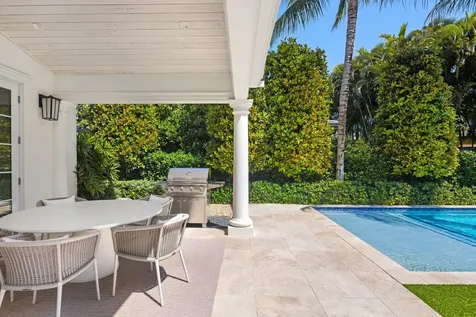 211 Ocean Terrace Palm Beach FL 33480