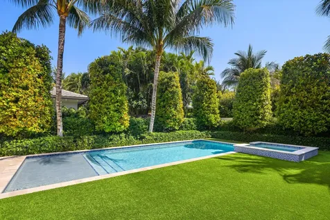 211 Ocean Terrace Palm Beach FL 33480