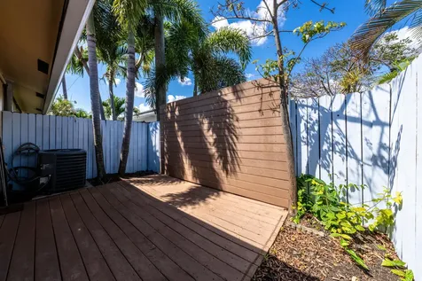 1200 NE 17th Court Fort Lauderdale FL 33305